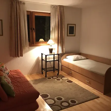 Apartmán Holiday Shery Misevici